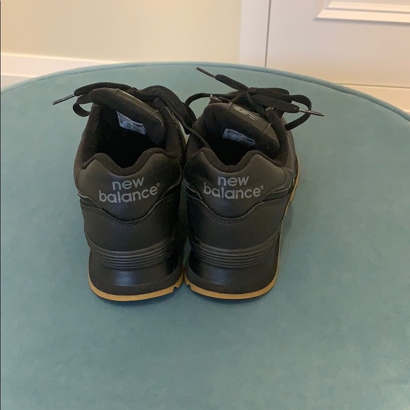 New balance size men’s 7 leather sneakers - Picture 3 of 4